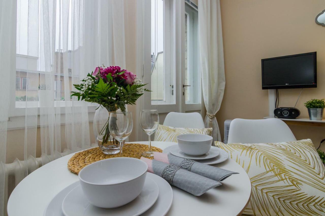Old Town Studio Apartment Praha Bagian luar foto