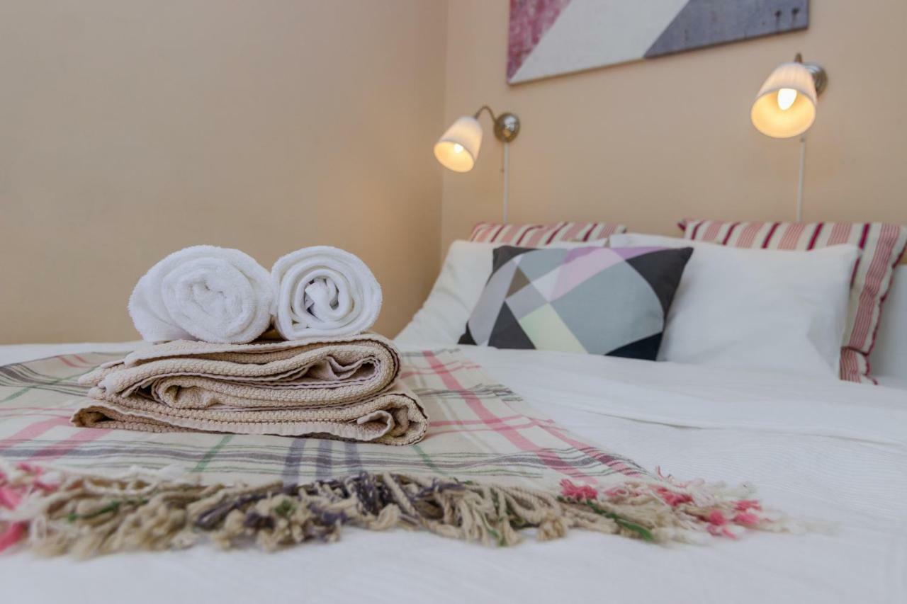 Old Town Studio Apartment Praha Bagian luar foto