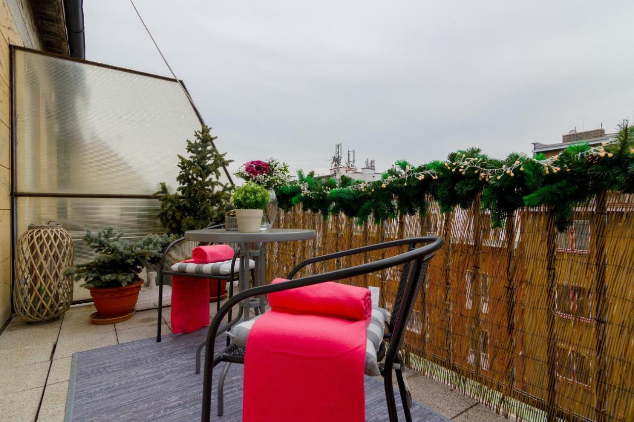 Old Town Studio Apartment Praha Bagian luar foto